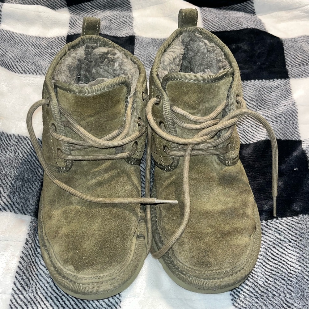 UGG woman's olive green booties